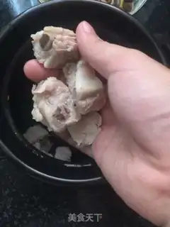 Make Tea, mushroom, bone soup step 3
