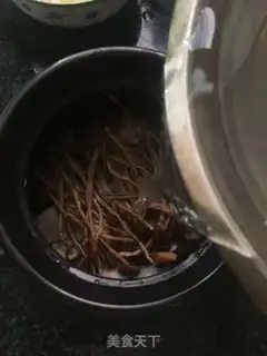 Make Tea, mushroom, bone soup step 5