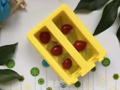 Make Bronco lemon honey popsicle step 3