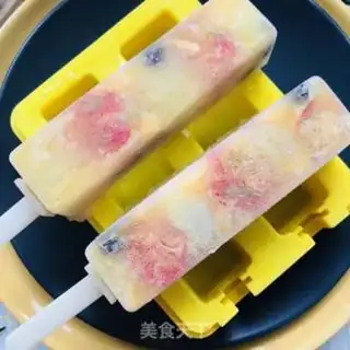 Make Bronco lemon honey popsicle step 6