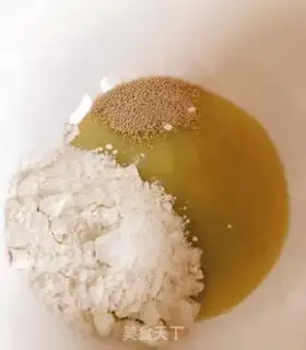 Make Double-coloured buns step 1