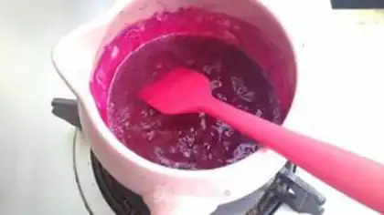 Make Rose omelet step 2