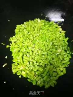 Make Scrambled cabbage step 3