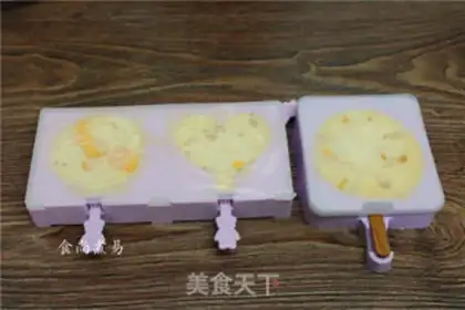 Make Mango ice cream sticks step 4