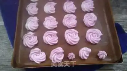 Make Rose omelet step 12