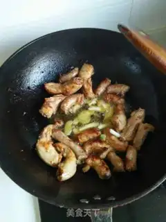 Make A brown potato chicken step 2