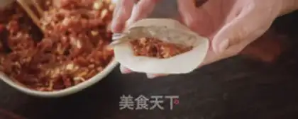 Make Shrimp hugs egg dumplings step 3