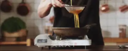 Make Shrimp hugs egg dumplings step 5