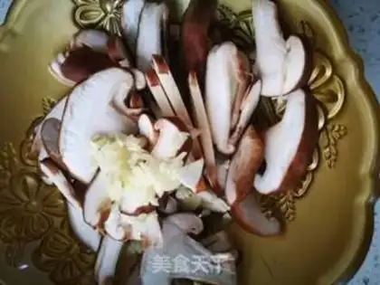 Make Fry mushrooms step 1