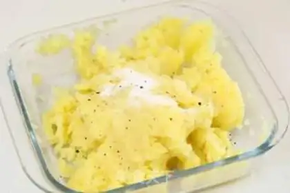 Make Mashed potatoballs step 3