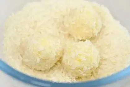 Make Mashed potatoballs step 6