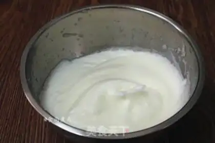 Make Mango cake rolls step 4