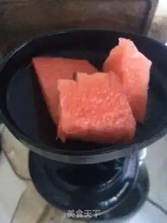 Make Ice melon juice step 2