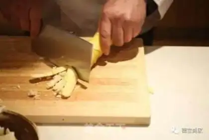Make The bamboo step 2