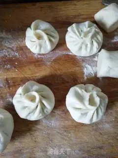 Make Shrimp buns step 3