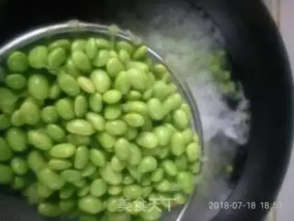 Make A melon green beans step 0