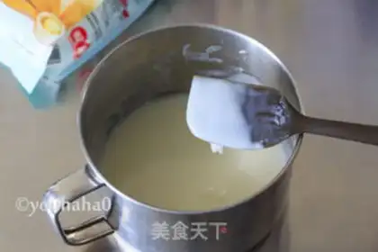 Make Soup milk toast step 1
