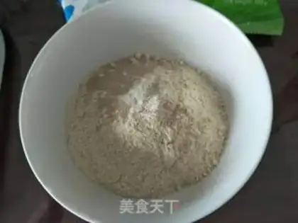 Make Cranberry rice cake step 1