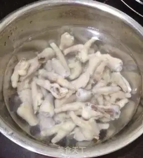 Make Lemon chicken feet step 1