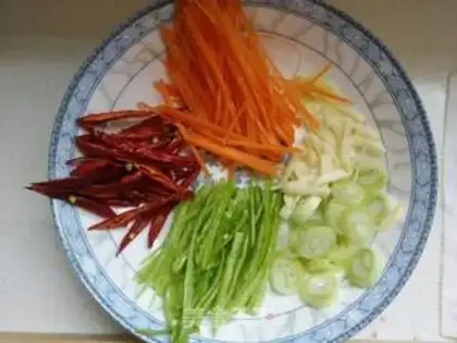 Make Spicy potatoes step 1