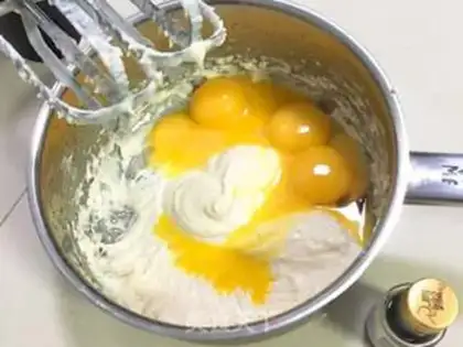 Make Sea moss sesame pine cake step 7