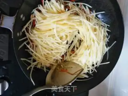 Make Spicy potatoes step 7