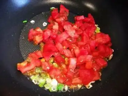 Make Tomato egg oak soup step 5