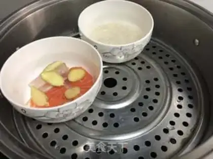 Make The salmon, orchid step 2