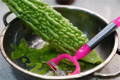 Make A cold, bitter melon step 1