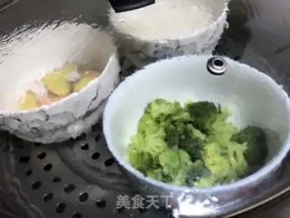Make The salmon, orchid step 5