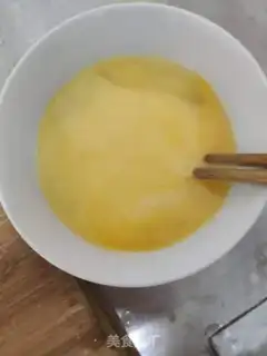 Make Mushroom egg soup step 1
