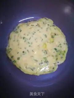 Make Onion omelet step 5