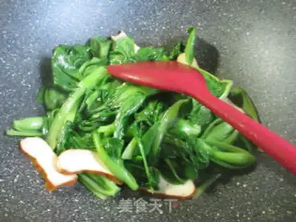 Make Scrambled chicken caterpillar step 2
