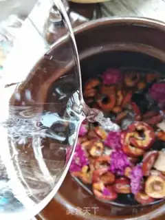 Make Old plum soup step 2