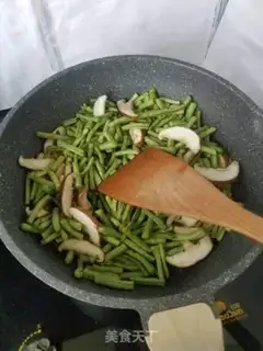 Make Fry mushrooms step 3