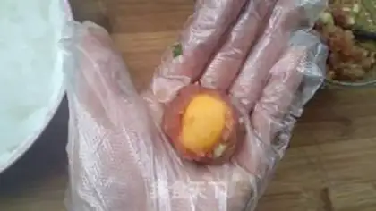Make Silver silk hugs the ball step 6