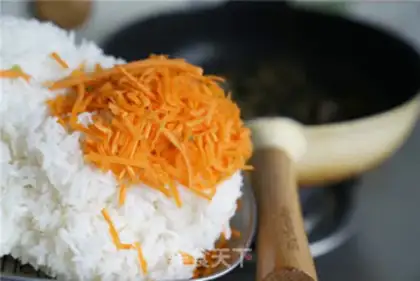 Make Sour sauce, fried rice step 3