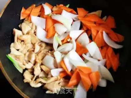 Make Three-coloured little fried meat step 5
