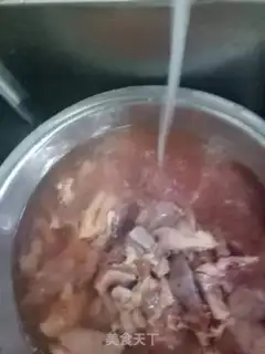 Make Old yogurt duck step 0