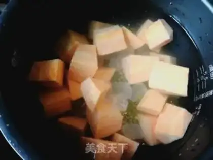 Make Red potato green bean congee step 3
