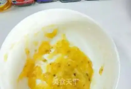 Make Banana rice crumbs step 1