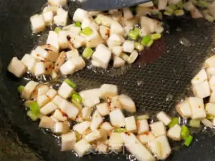 Make eel sauce noodles step 6