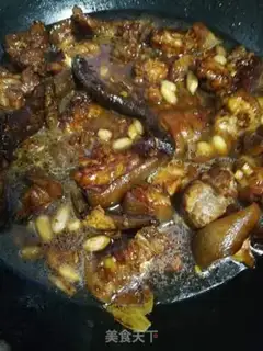 Make Peanut pig feet step 4