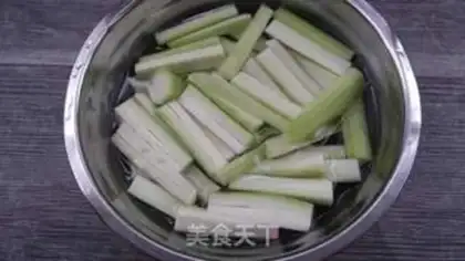 Make Garlic fan silk melon step 4