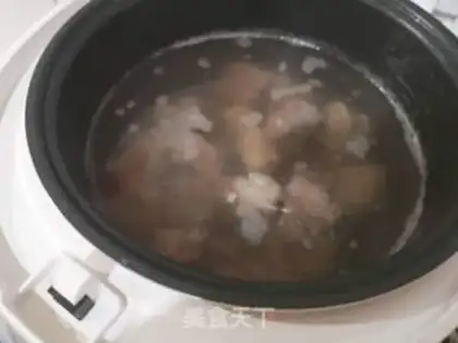 Make Shrimp porridge step 1