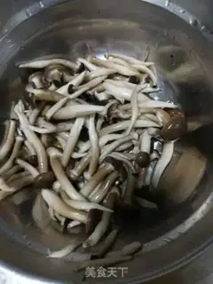 Make Crab mushroom mud step 0