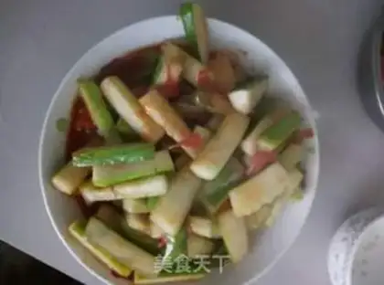 Make Spicy cucumber bars step 5