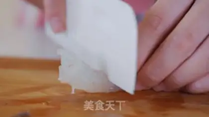 Make Bread crumbs and shrimp step 2