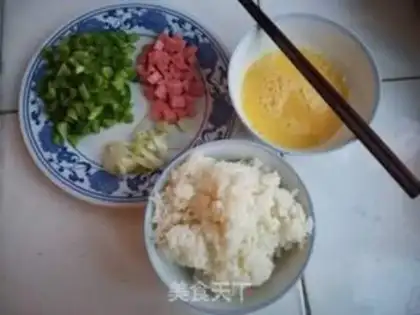 Make Egg fried rice step 1