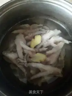 Make Spicy lemon claws step 1